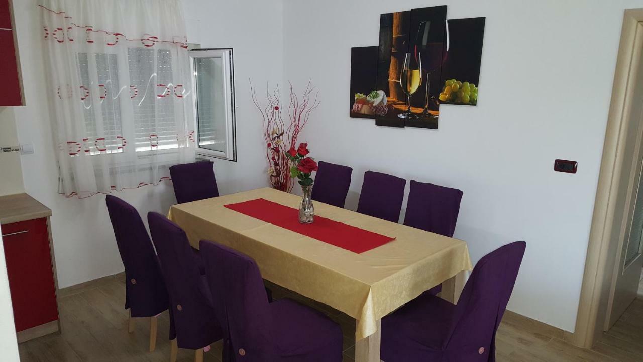Apartment Rose Pula Dış mekan fotoğraf