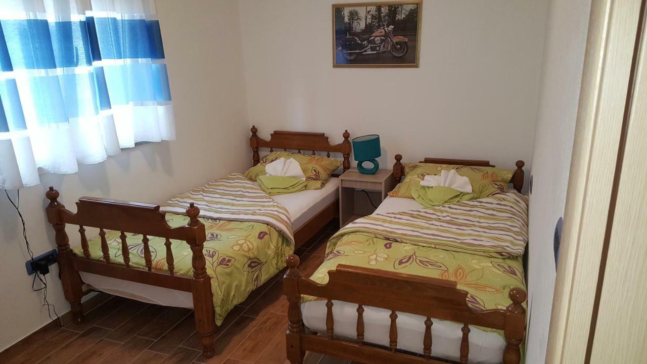 Apartment Rose Pula Dış mekan fotoğraf