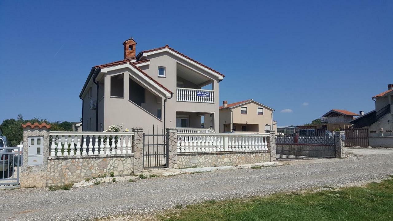 Apartment Rose Pula Dış mekan fotoğraf