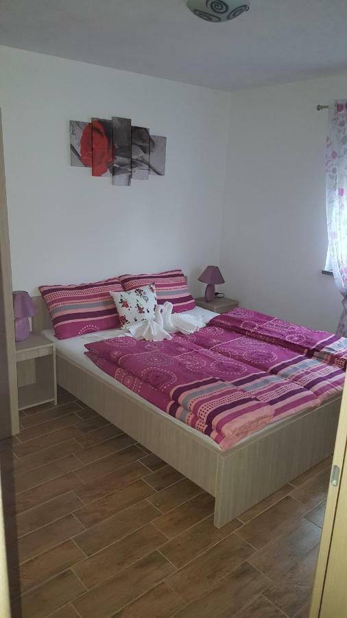 Apartment Rose Pula Dış mekan fotoğraf