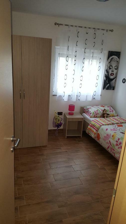 Apartment Rose Pula Dış mekan fotoğraf